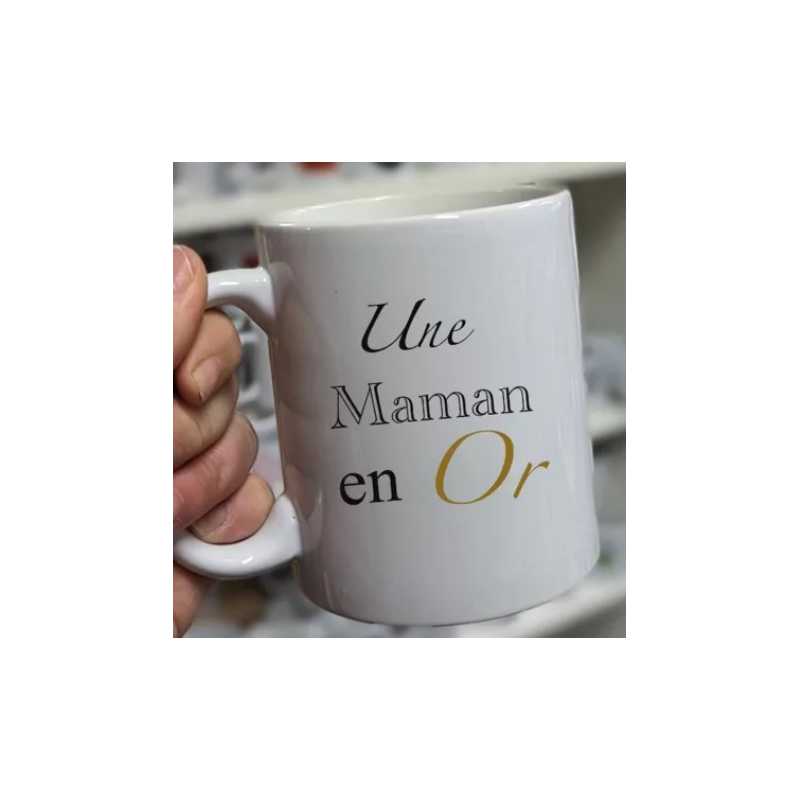 Mug garni " une maman en or "